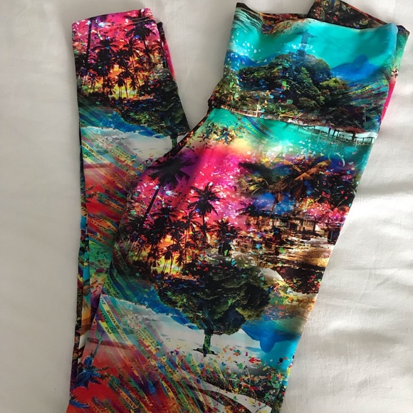 4 Pair Colorful Brazil Patterned High Quality Leggings, Made in Brazil - Picture 2 of 5